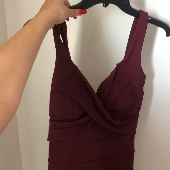 Burgundy dress - Picture 4 of 4